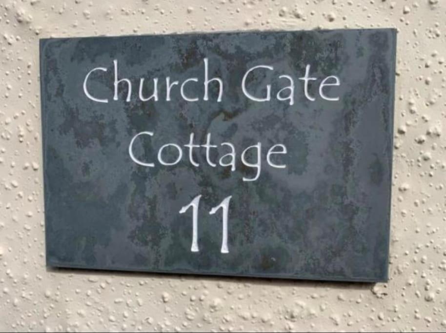 Church Gate Cottage - Bridestowe Buitenkant foto