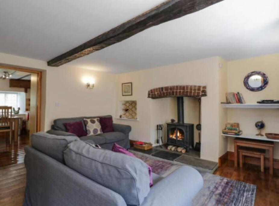 Church Gate Cottage - Bridestowe Buitenkant foto